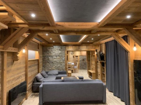 Maison 10 personnes, isolée. Le Bourg-D'oisans